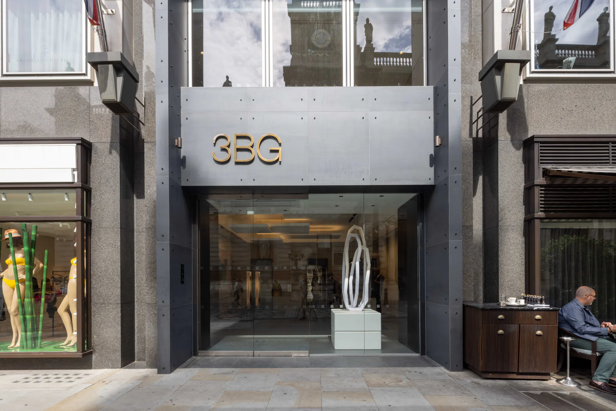 3 Burlington Gardens, London, W1S 3EP available to rent via RX London